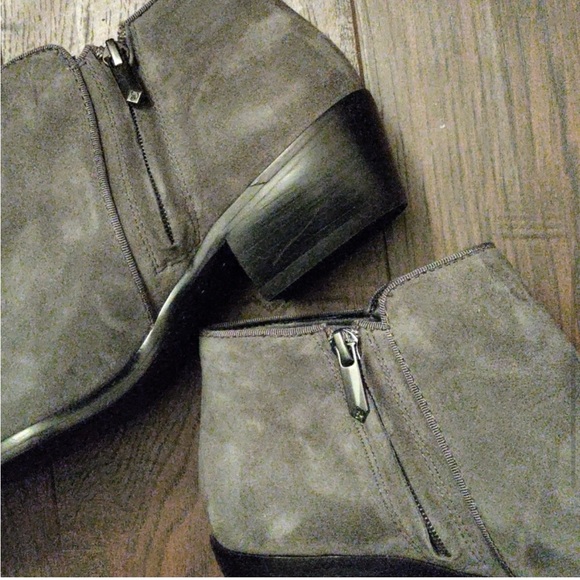 Sam Edelman Booties - Picture 2 of 6